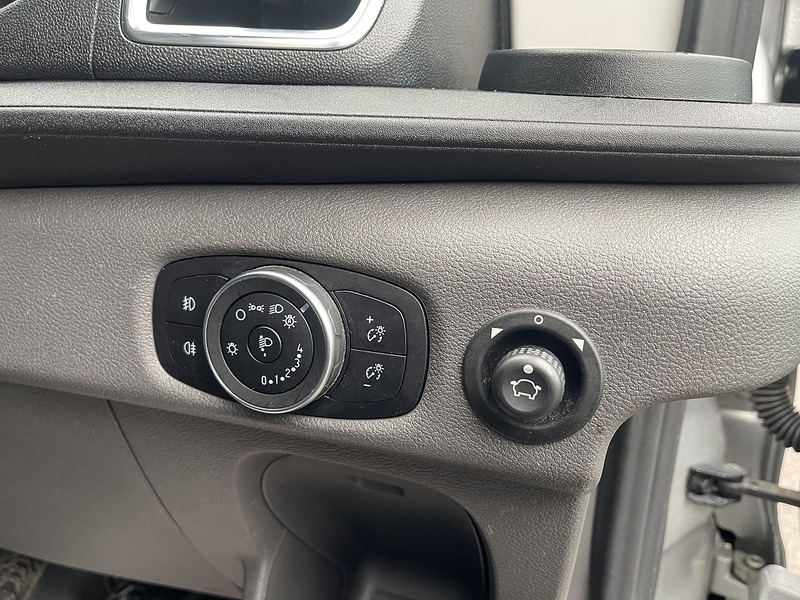 Ford Transit Transit Trend Panel Van 1 Manual Diesel - U485