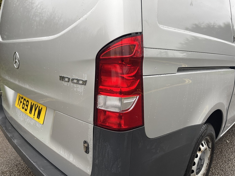 Mercedes-Benz Vito 1.7 110 CDI Pure FWD L2 Euro 6 (s/s) 5dr - U486