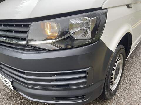 Volkswagen Transporter 2.0 TDI T30 BlueMotion Tech Startline Kombi FWD SWB Euro 6 (s/s) 5dr - U493