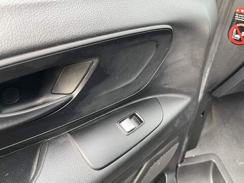 Mercedes-Benz Vito 2.1 116 CDI Premium RWD L2 Euro 6 (s/s) 5dr - U494