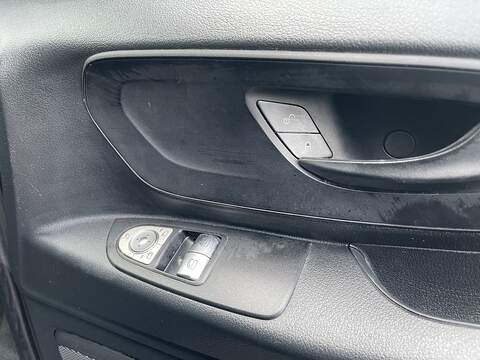 Mercedes-Benz Vito 2.1 116 CDI Premium RWD L2 Euro 6 (s/s) 5dr - U494