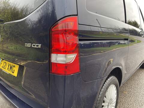 Mercedes-Benz Vito 2.0 116 CDI Premium Crew Van G-Tronic RWD L1 Euro 6 (s/s) 5dr - U496