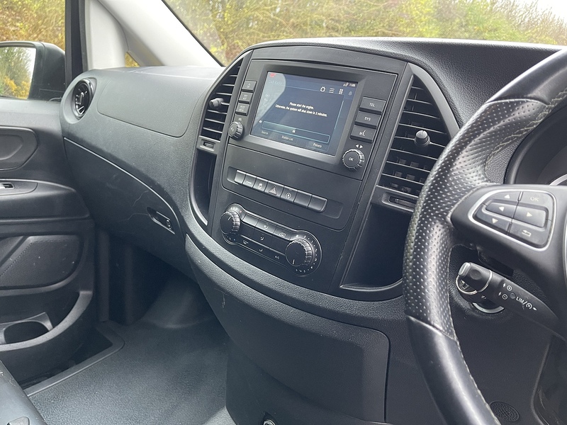 Mercedes-Benz Vito 2.0 116 CDI Premium Crew Van G-Tronic RWD L1 Euro 6 (s/s) 5dr - U496
