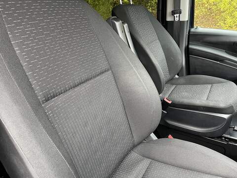 Mercedes-Benz Vito 2.0 116 CDI Premium Crew Van G-Tronic RWD L1 Euro 6 (s/s) 5dr - U496