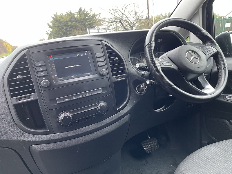 Mercedes-Benz Vito 2.0 116 CDI Premium Crew Van G-Tronic RWD L1 Euro 6 (s/s) 5dr - U496