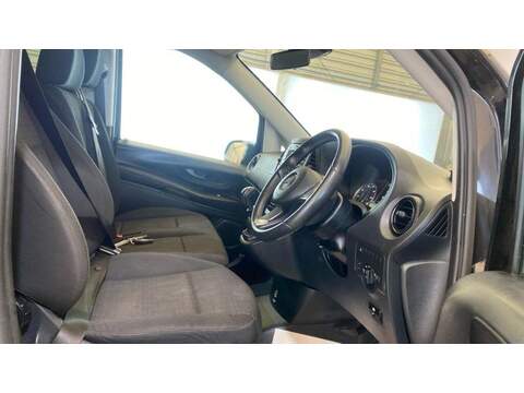 Mercedes-Benz Vito 2.1 114 CDI Premium Crew Van RWD L2 Euro 6 (s/s) 5dr (LWB) - U498