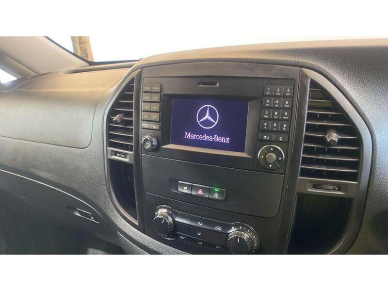 Mercedes-Benz Vito 2.1 114 CDI Premium Crew Van RWD L2 Euro 6 (s/s) 5dr (LWB) - U498