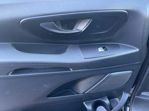 Mercedes-Benz Vito 2.1 114 CDI Premium Crew Van RWD L2 Euro 6 (s/s) 5dr (LWB) - U498