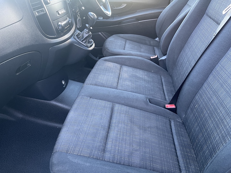 Mercedes-Benz Vito 2.1 114 CDI Premium Crew Van RWD L2 Euro 6 (s/s) 5dr (LWB) - U498