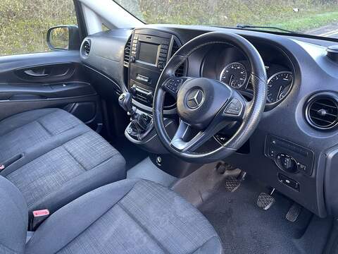 Mercedes-Benz Vito 2.1 114 CDI Premium Crew Van RWD L2 Euro 6 (s/s) 5dr (LWB) - U498