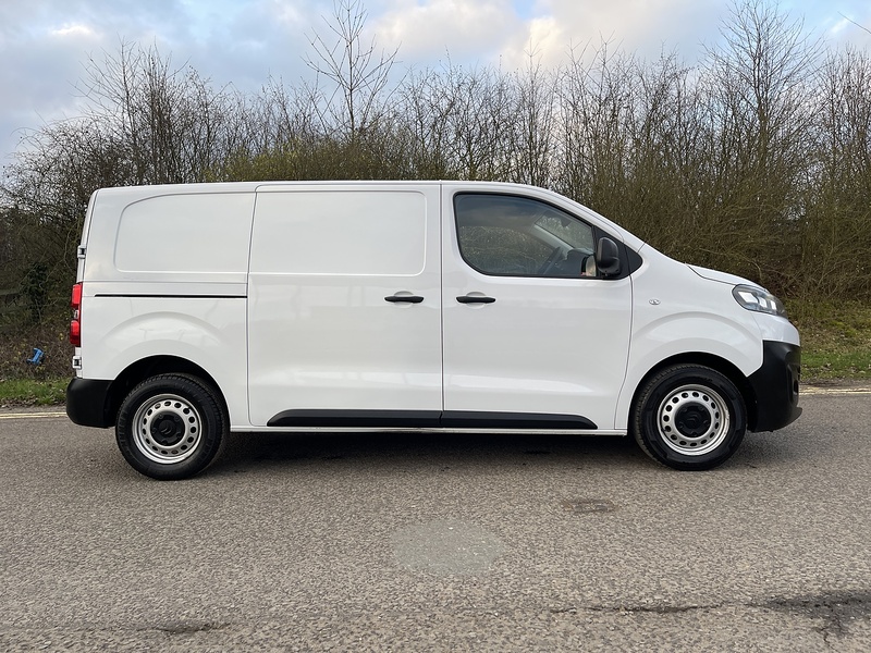 Citroen Dispatch 2.0 BlueHDi 1400 Enterprise Edition M FWD 2 Euro 6 6dr - U499