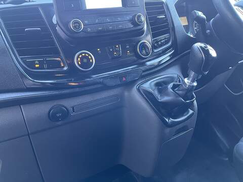 Ford Transit Custom 2.0 320 EcoBlue Leader Crew Van L2 H1 Euro 6 (s/s) 5dr - U500