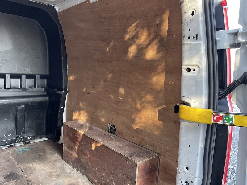 Ford Transit Custom 2.0 320 EcoBlue Leader Crew Van L2 H1 Euro 6 (s/s) 5dr - U500