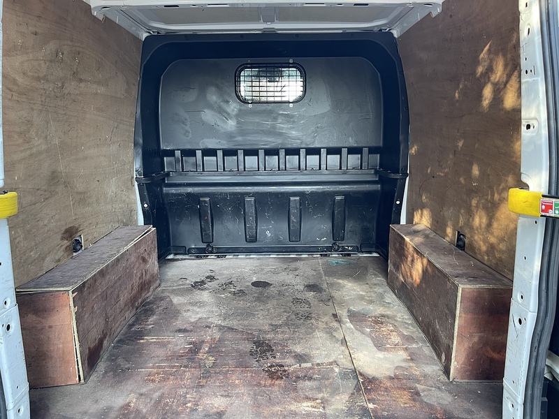 Ford Transit Custom 2.0 320 EcoBlue Leader Crew Van L2 H1 Euro 6 (s/s) 5dr - U500