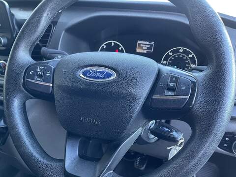 Ford Transit Custom 2.0 320 EcoBlue Leader Crew Van L2 H1 Euro 6 (s/s) 5dr - U500