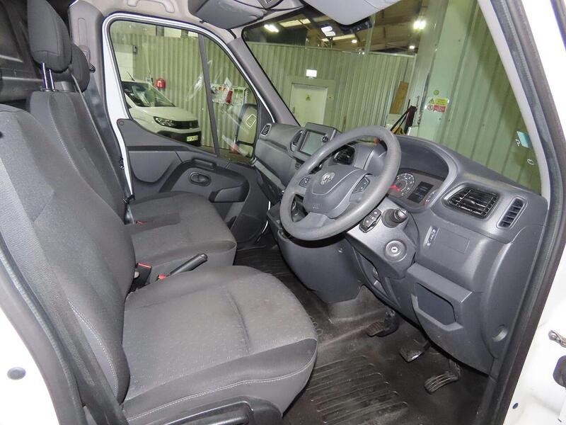 Vauxhall Movano 2.3 CDTi 3500 BiTurbo Edition FWD L3 H3 Euro 6 5dr - U501