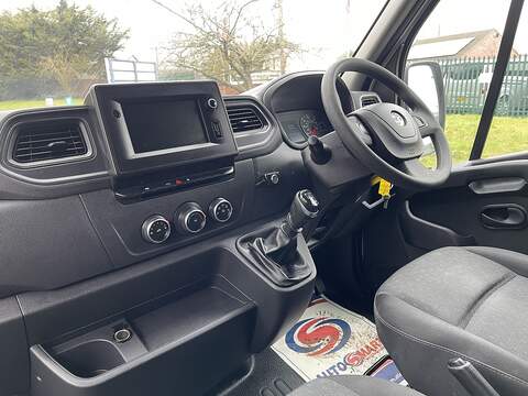 Vauxhall Movano 2.3 CDTi 3500 BiTurbo Edition FWD L3 H3 Euro 6 5dr - U501