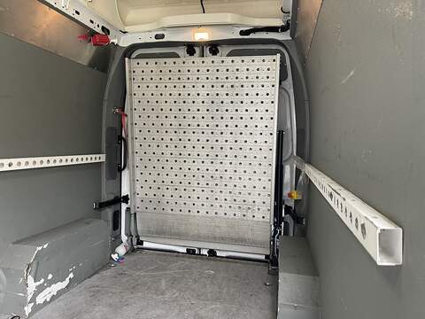 Vauxhall Movano 2.3 CDTi 3500 BiTurbo Edition FWD L3 H3 Euro 6 5dr - U501