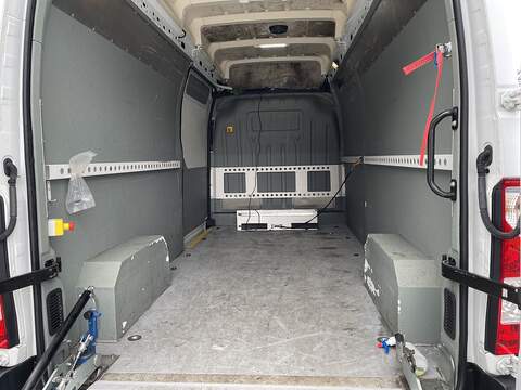 Vauxhall Movano 2.3 CDTi 3500 BiTurbo Edition FWD L3 H3 Euro 6 5dr - U501