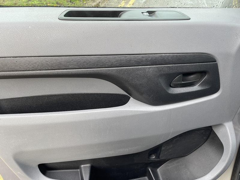 Vauxhall Vivaro 1.5 Turbo D 2700 Sportive L1 H1 Euro 6 (s/s) 6dr - U502