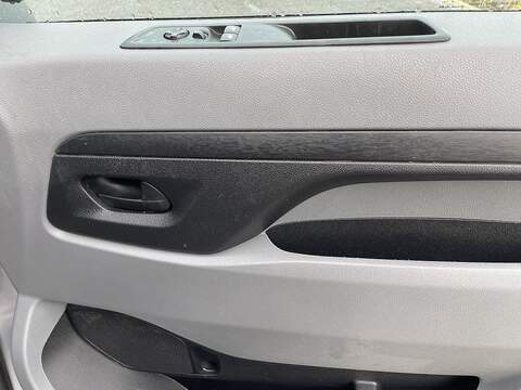 Vauxhall Vivaro 1.5 Turbo D 2700 Sportive L1 H1 Euro 6 (s/s) 6dr - U502