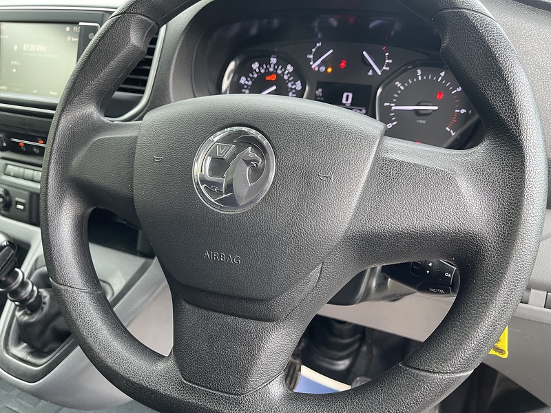 Vauxhall Vivaro 1.5 Turbo D 2700 Sportive L1 H1 Euro 6 (s/s) 6dr - U502