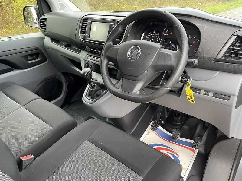 Vauxhall Vivaro 1.5 Turbo D 2700 Sportive L1 H1 Euro 6 (s/s) 6dr - U502