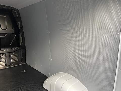 MAXUS eDeliver 3 50.23kWh Auto FWD L1 5dr - U503