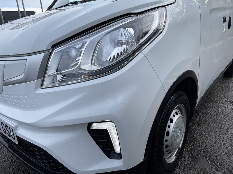 MAXUS eDeliver 3 50.23kWh Auto FWD L1 5dr - U503