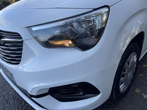 Vauxhall Combo 1.6 Turbo D 2300 Sportive L1 H1 Euro 6 (s/s) 4dr - U504