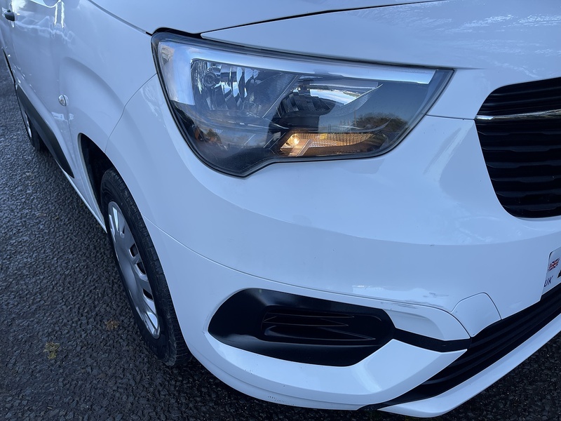 Vauxhall Combo 1.6 Turbo D 2300 Sportive L1 H1 Euro 6 (s/s) 4dr - U504