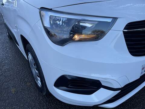 Vauxhall Combo 1.6 Turbo D 2300 Sportive L1 H1 Euro 6 (s/s) 4dr - U504