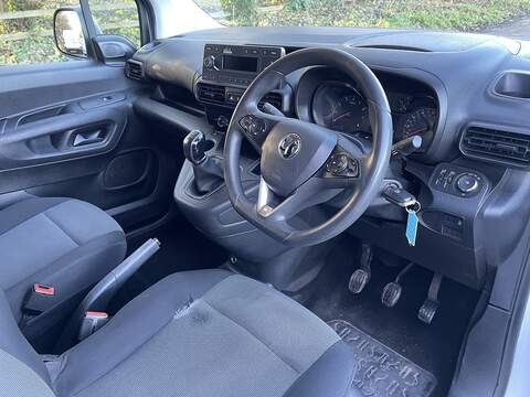 Vauxhall Combo 1.6 Turbo D 2300 Sportive L1 H1 Euro 6 (s/s) 4dr - U504