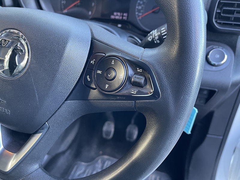 Vauxhall Combo 1.6 Turbo D 2300 Sportive L1 H1 Euro 6 (s/s) 4dr - U504