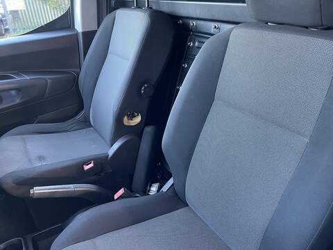 Vauxhall Combo 1.6 Turbo D 2300 Sportive L1 H1 Euro 6 (s/s) 4dr - U504