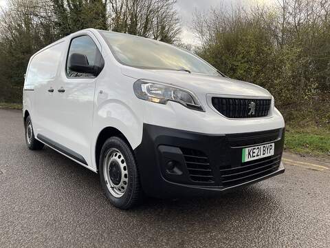 Peugeot e-Expert e 1200 75kWh Professional Standard Panel Van Auto MWB 6dr - U507