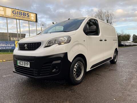 Peugeot e-Expert e 1200 75kWh Professional Standard Panel Van Auto MWB 6dr - U507