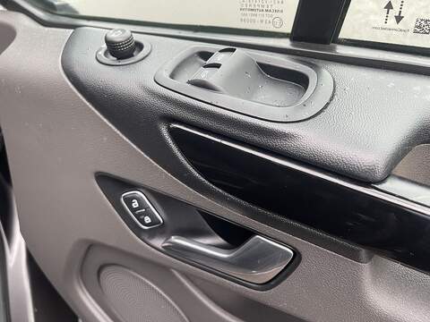 Ford Transit Custom 2.0 280 EcoBlue Limited L1 H1 Euro 6 (s/s) 5dr - U509