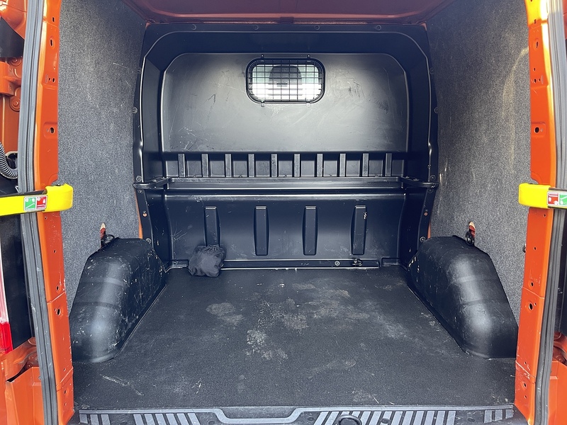 Ford Transit Custom 2.0 320 EcoBlue MS-RT Crew Van Double Cab 5dr Diesel Auto L1 H1 Euro 6 (s/s) (170 ps) - U510