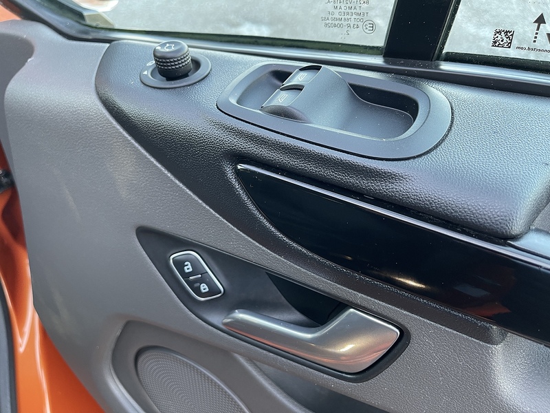 Ford Transit Custom 2.0 320 EcoBlue MS-RT Crew Van Double Cab 5dr Diesel Auto L1 H1 Euro 6 (s/s) (170 ps) - U510