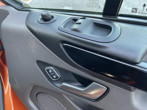 Ford Transit Custom 2.0 320 EcoBlue MS-RT Crew Van Double Cab 5dr Diesel Auto L1 H1 Euro 6 (s/s) (170 ps) - U510