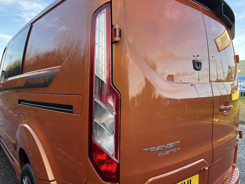 Ford Transit Custom 2.0 320 EcoBlue MS-RT Crew Van Double Cab 5dr Diesel Auto L1 H1 Euro 6 (s/s) (170 ps) - U510