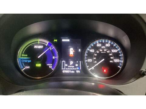 Mitsubishi Outlander 2.4h TwinMotor 13.8kWh Reflex Plus CVT 4WD Euro 6 (s/s) 5dr - U511