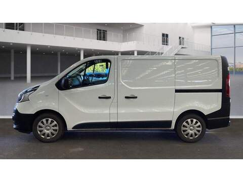 Renault Trafic 2.0 dCi ENERGY 30 Business SWB Standard Roof Euro 6 (s/s) 5dr - U516