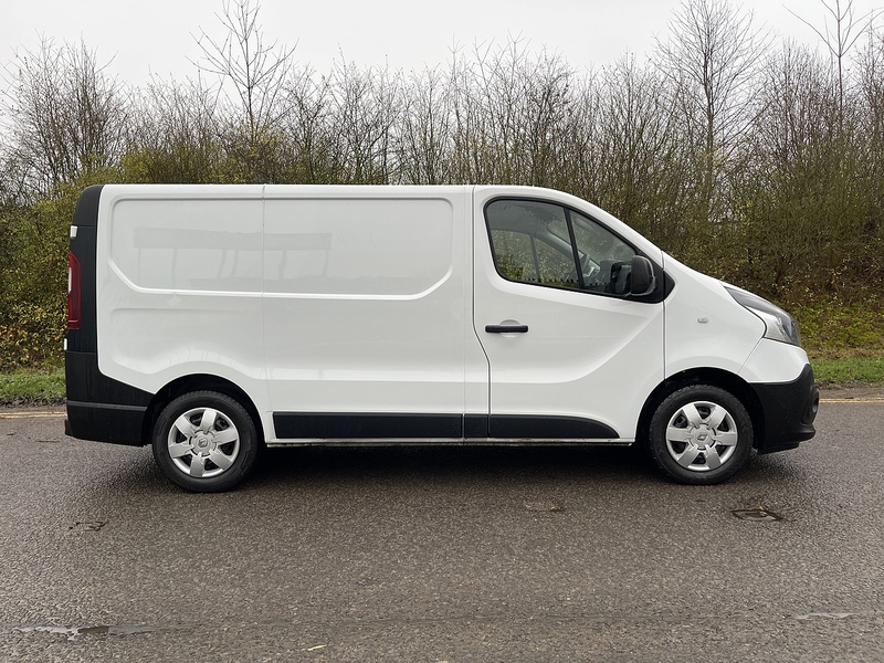 Renault Trafic 2.0 dCi ENERGY 30 Business SWB Standard Roof Euro 6 (s/s) 5dr - U516