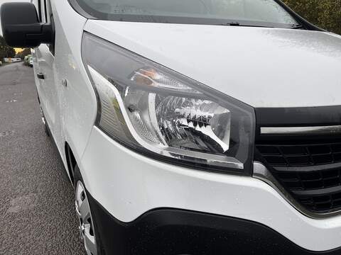 Renault Trafic 2.0 dCi ENERGY 30 Business SWB Standard Roof Euro 6 (s/s) 5dr - U516