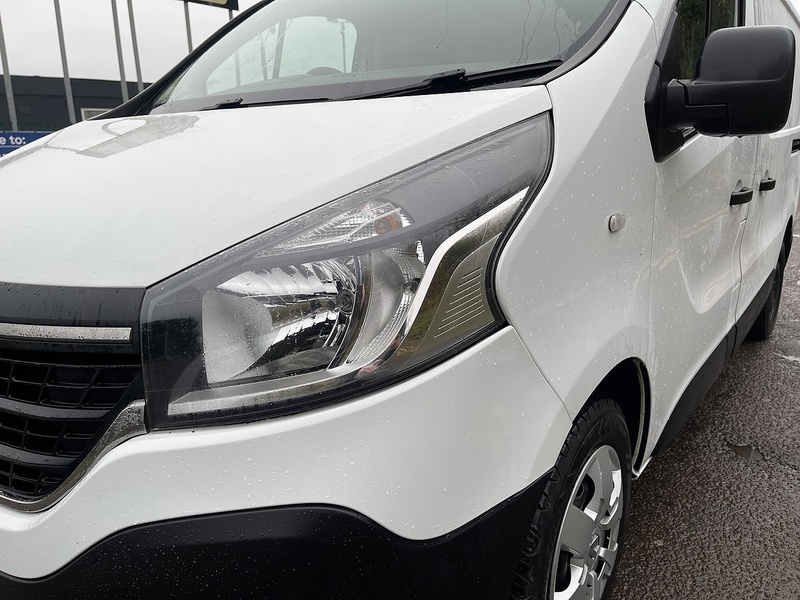 Renault Trafic 2.0 dCi ENERGY 30 Business SWB Standard Roof Euro 6 (s/s) 5dr - U516
