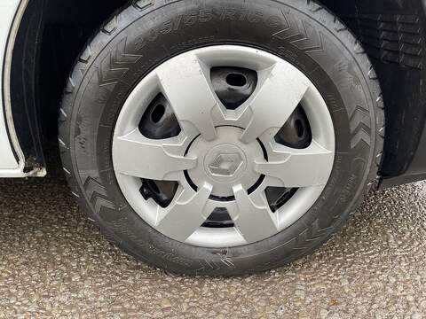 Renault Trafic 2.0 dCi ENERGY 30 Business SWB Standard Roof Euro 6 (s/s) 5dr - U516