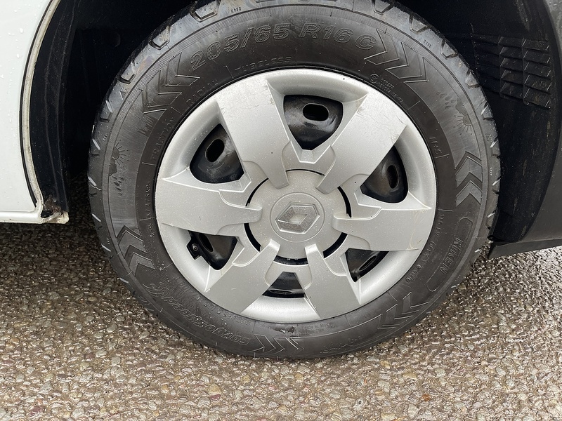 Renault Trafic 2.0 dCi ENERGY 30 Business SWB Standard Roof Euro 6 (s/s) 5dr - U516