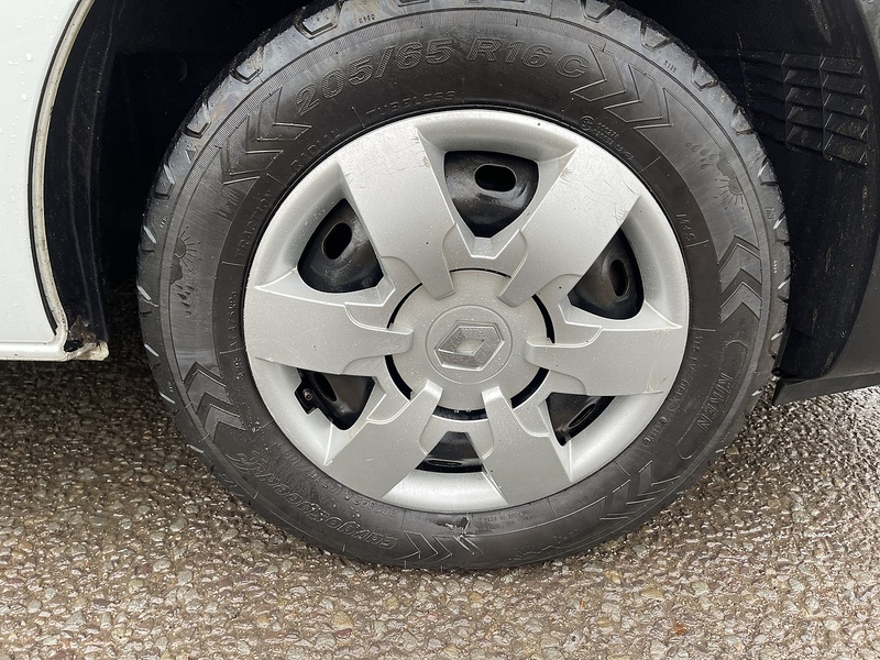 Renault Trafic 2.0 dCi ENERGY 30 Business SWB Standard Roof Euro 6 (s/s) 5dr - U516